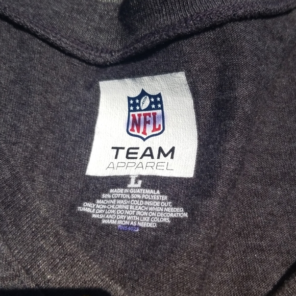 Pittsburgh Stealers V neck Tshirt - Picture 4 of 5